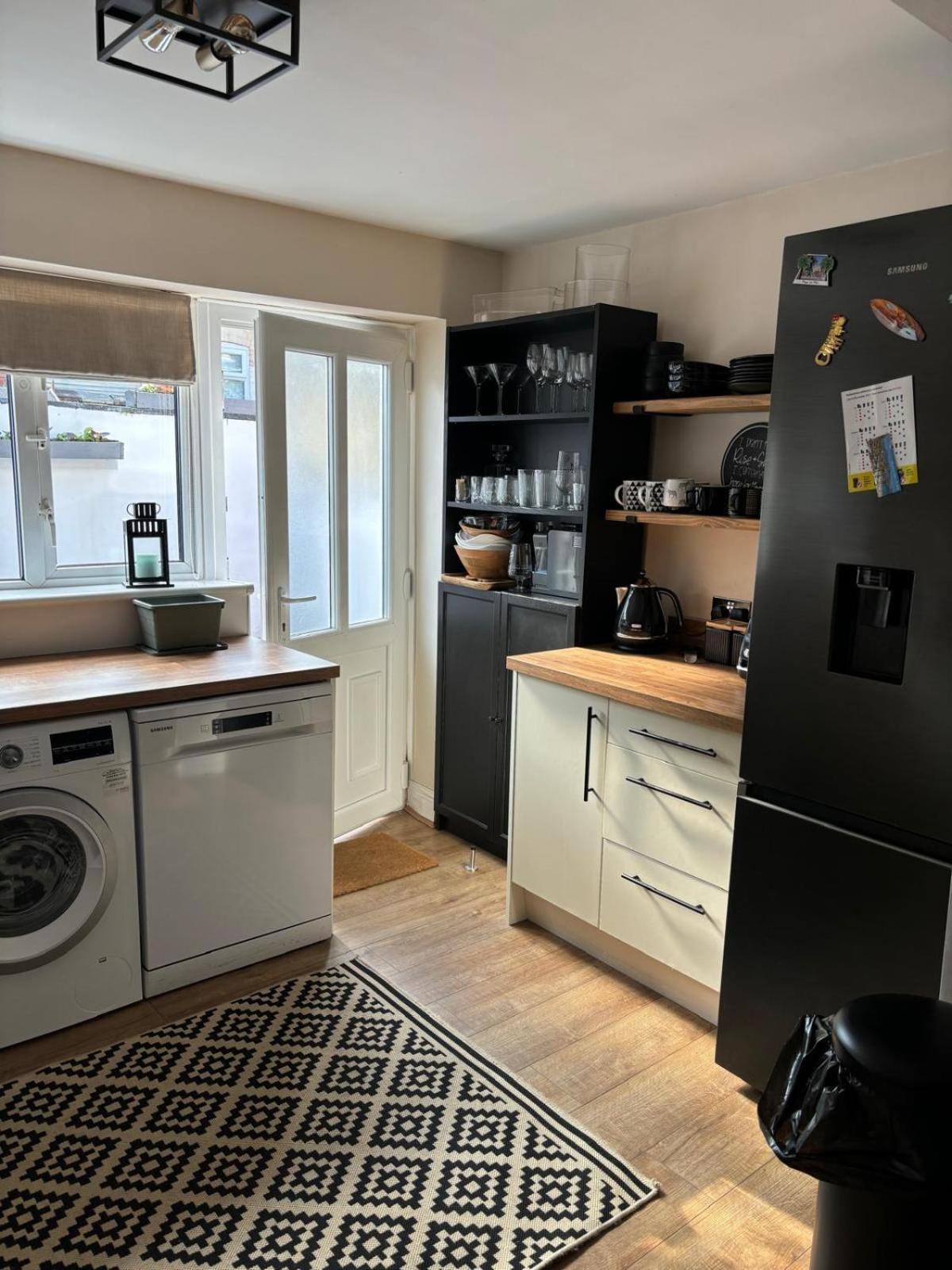 Apartmán Seychelles Resident Manchester Exteriér fotografie